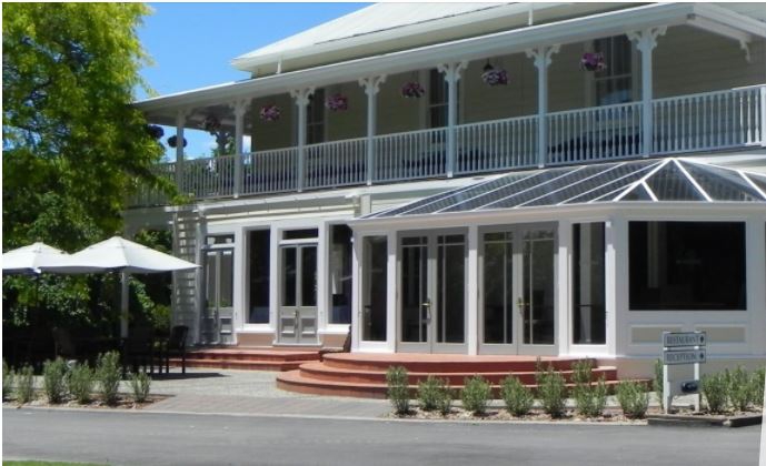 Mangapapa Lodge - exterior 