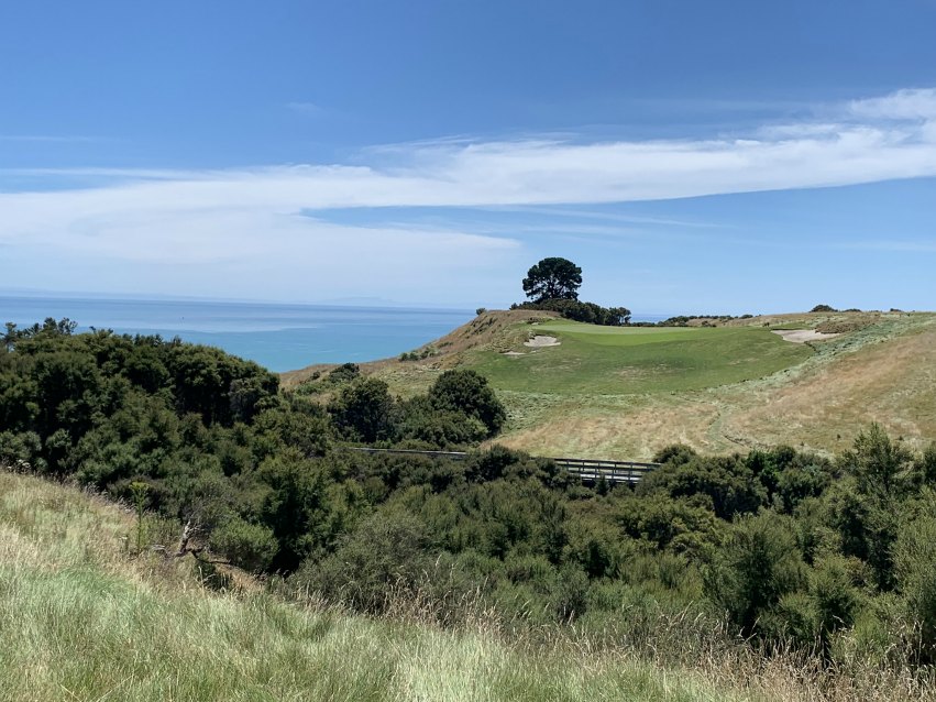 <h2>2019 New Zealand & Sydney Golf Cruise</h2>Azamara Quest (Jan)